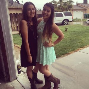 Meet your Posher, Marivel